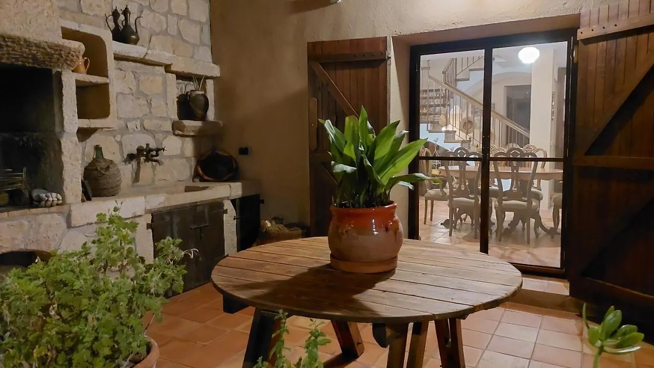 Casa rural Hostal La Calma Montblanc Prenafeta España